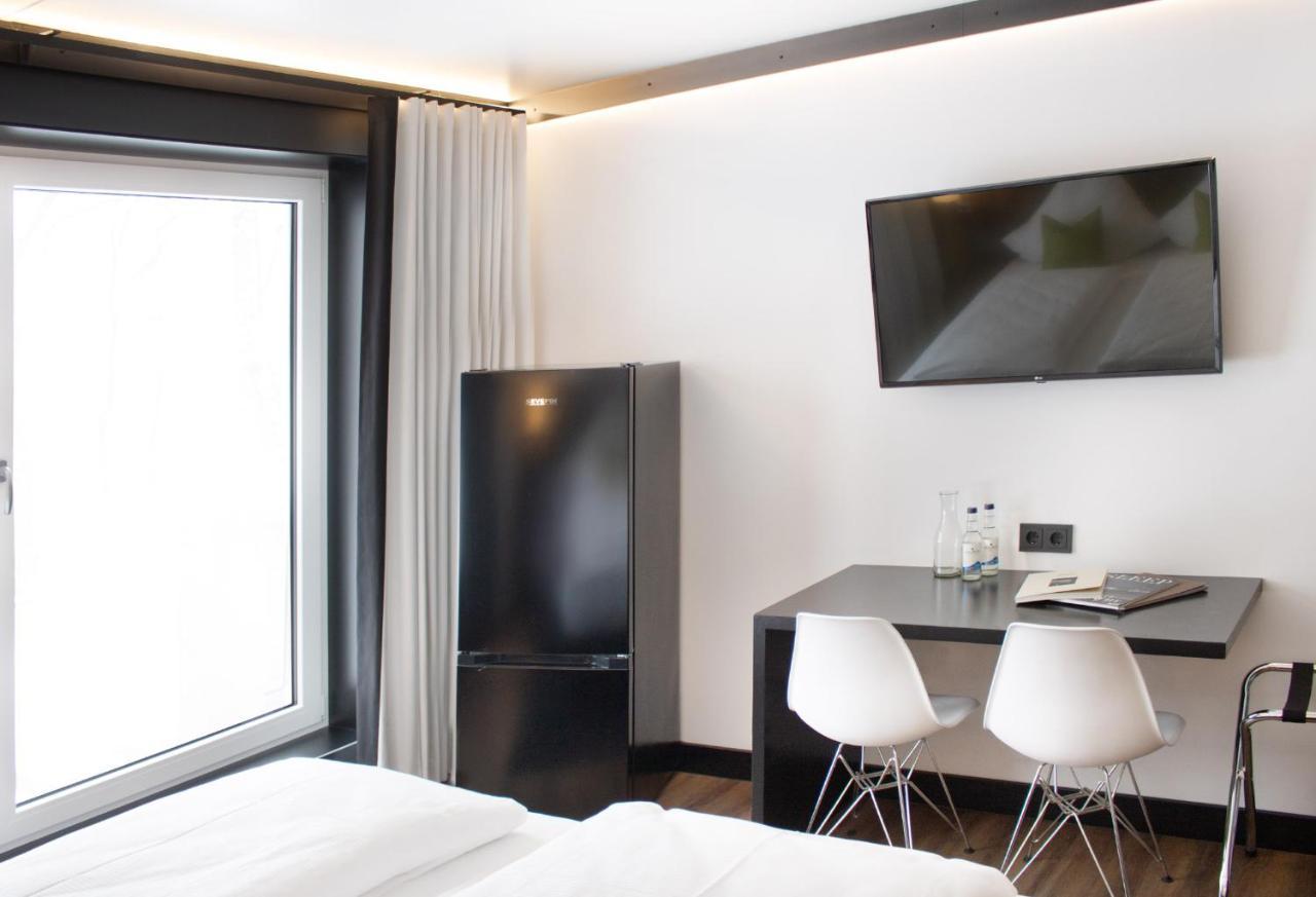 Pfu Hotel By Wmm Hotels Пфунгщад Екстериор снимка